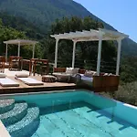 Loft - Adults Only 3*