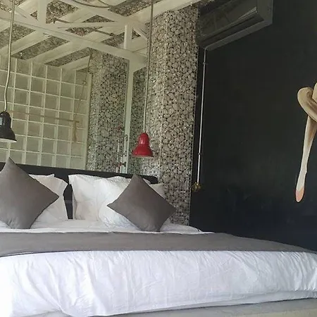 Hotel Loft - Adults Only