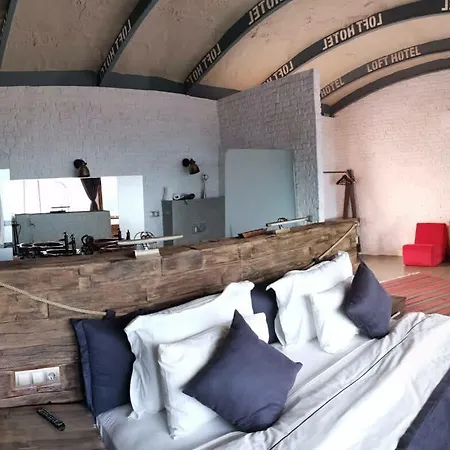 فندق Loft - Adults Only 3*