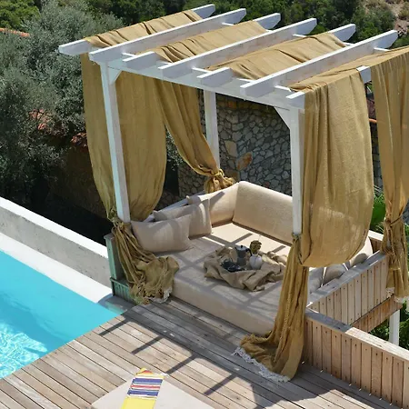 Loft - Adults Only Hotel