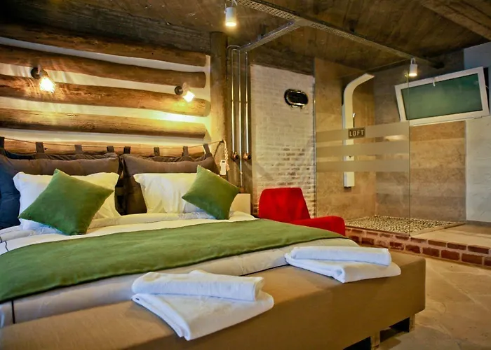 Отель Loft - Adults Only