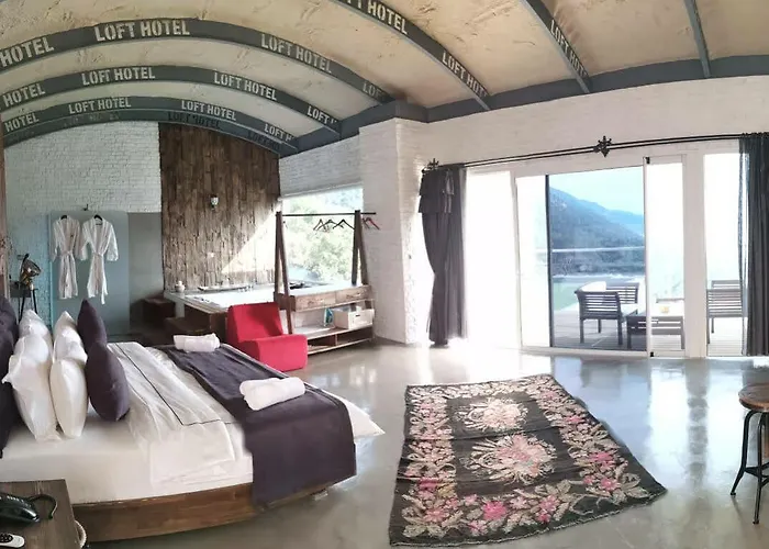 Отель Loft - Adults Only