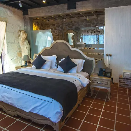 Loft - Adults Only 3*