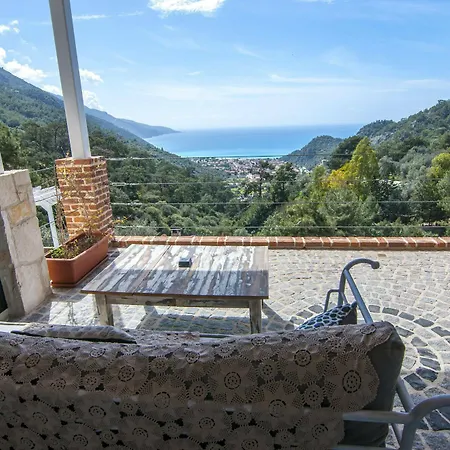 Loft - Adults Only Hotel