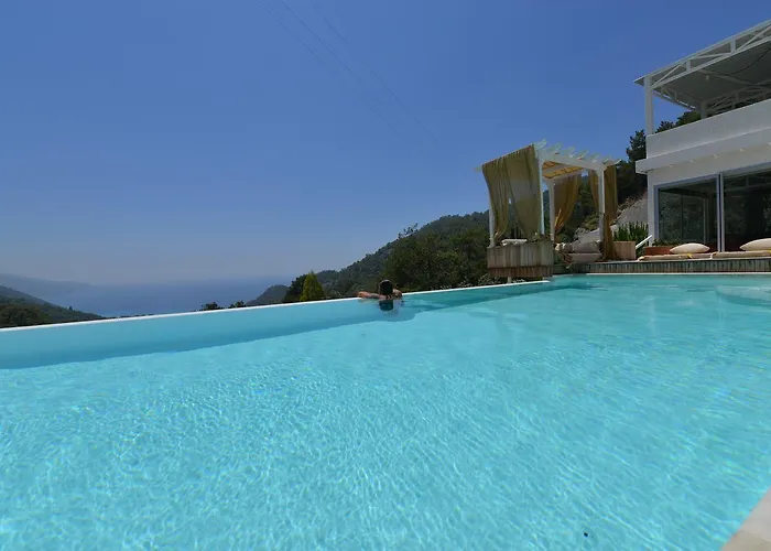 Hotel Loft - Adults Only 3*